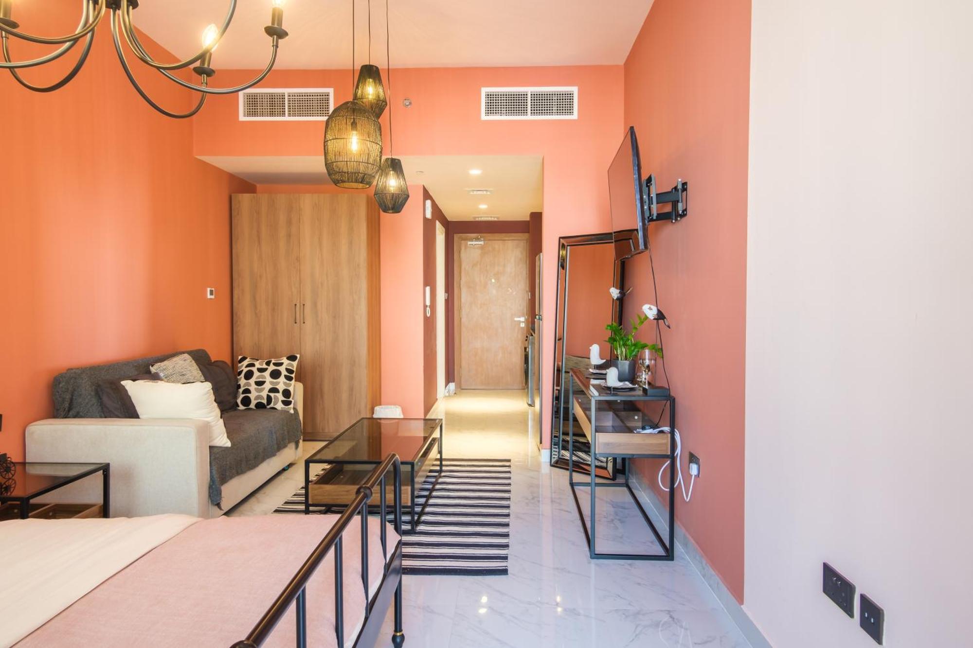 Poolside Charm Apartment Abu Dhabi Exterior photo